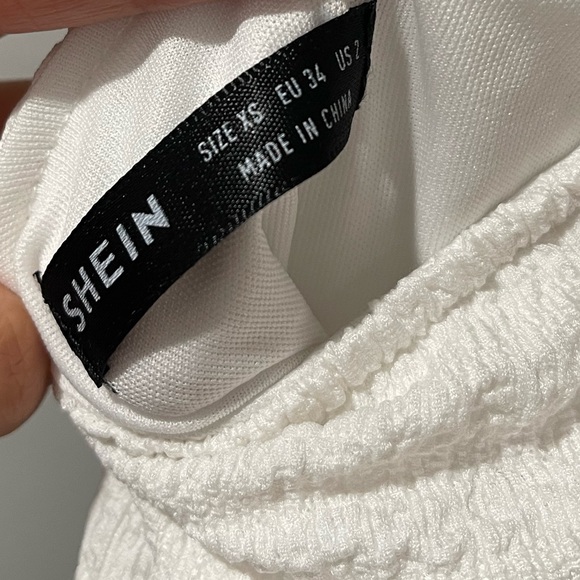 SHEIN tie back textured dress - Picture 7 of 9